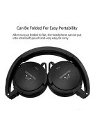 SOUNDMAGIC P22C - Stereo portable extra bass On-Ear headphones with Mic - White