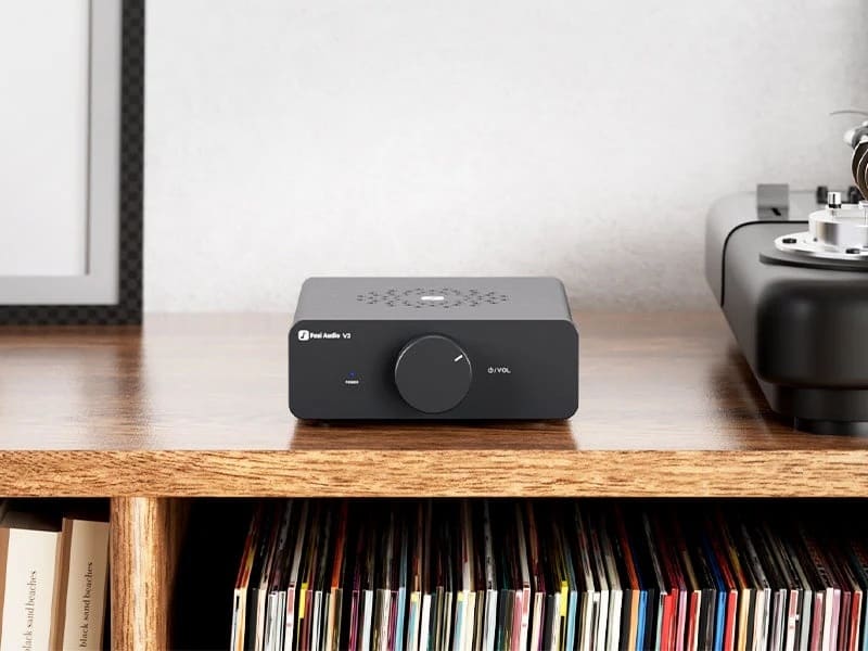 Fosi Audio V3 compact amplifier