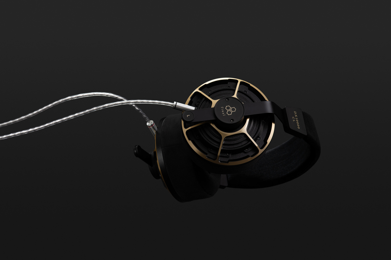 final DX10000 CL Collector's Edition with silver-coated cable